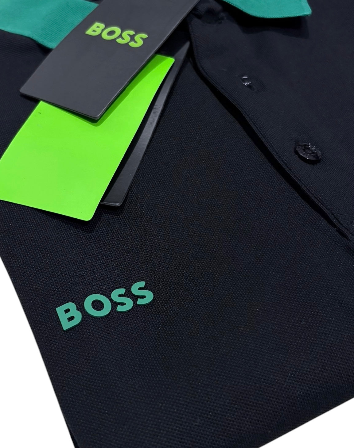PLAYERA BOSS MÉXICO TIPO POLO REGULAR FIT TALLA “M” REDUCIDA A “S”