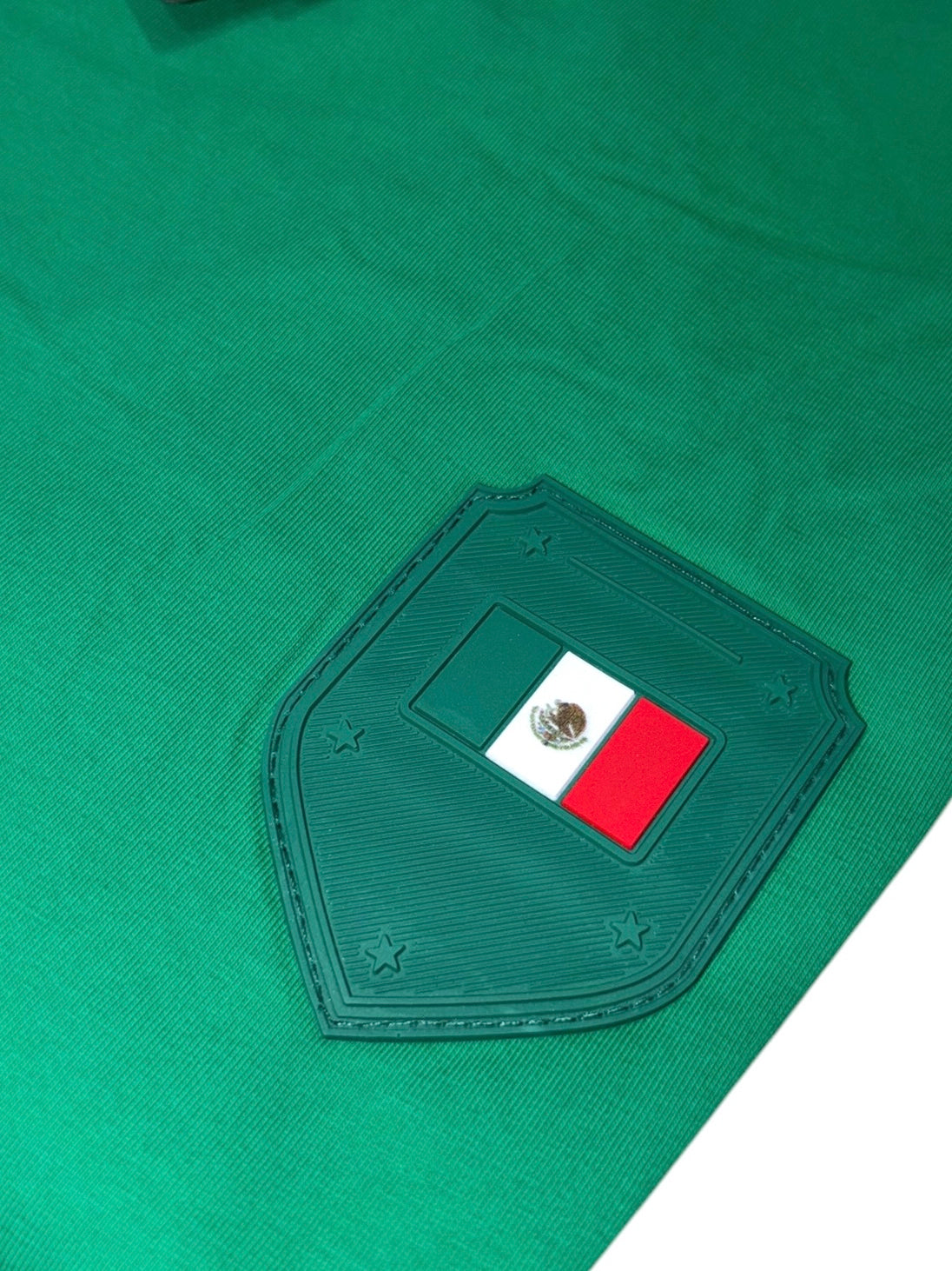 PLAYERA BOSS MÉXICO CUELLO REDONDO REGULAR FIT TALLA “L” REDUCIDA A “M”